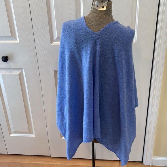 Claudia Nichole one size sky blue 100% cashmere  shawl or shrug - Picture 5 of 8